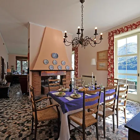 Villa Laglio Villa *